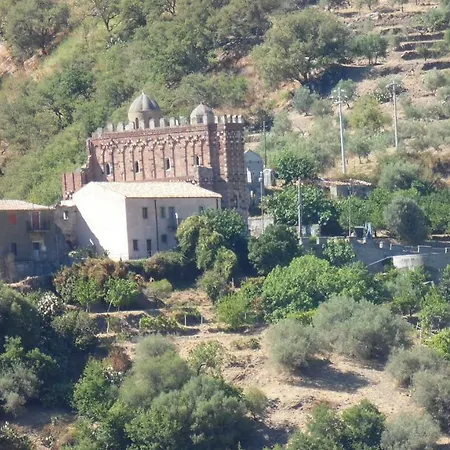 Casa Marietta Forza dʼAgro